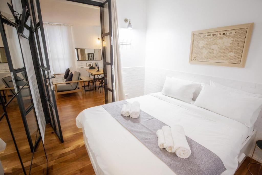 Lovely and modern flat near the Colosseum - Apartamento De Una Habitación