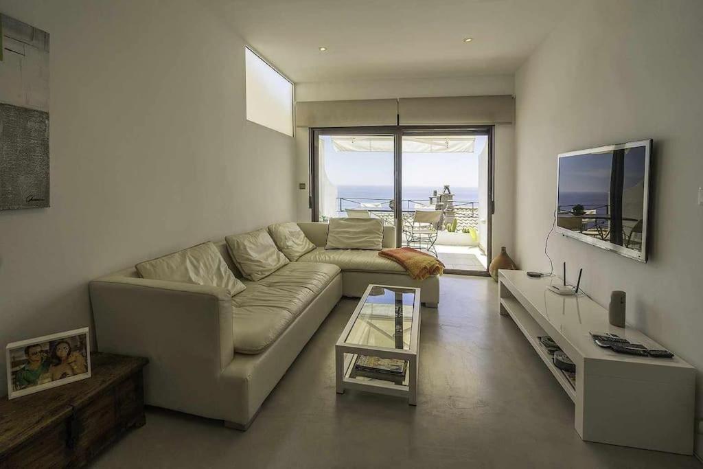 Booking.com: Casa o chalet Acantilado 31 , Alicante, España ...