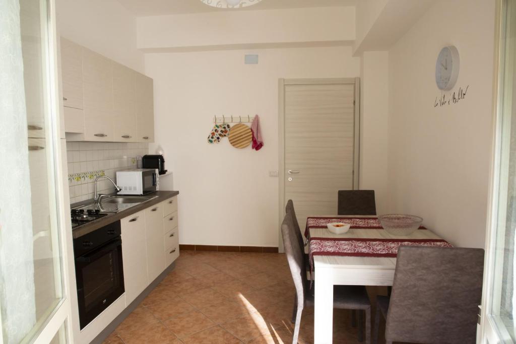Zdjęcie z galerii obiektu A Quattro Passi w mieście San Cataldo