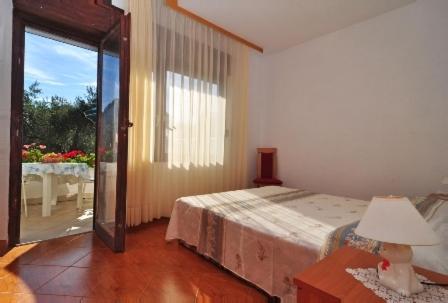 Posteľ alebo postele v izbe v ubytovaní Apartment in Sukosan with terrace, air conditioning, WiFi 654-1