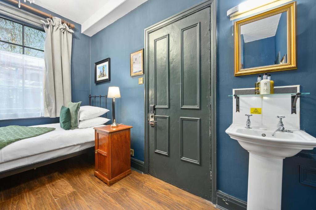 The Fat Badger - Resim 19