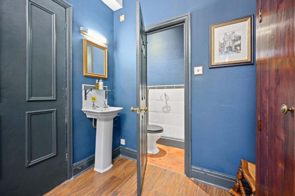 The Fat Badger - Resim 21