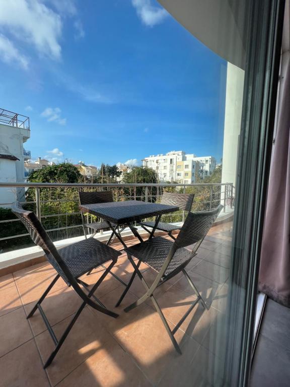 Kyrenia Comfort Apartments - Apartamento Con Balcón