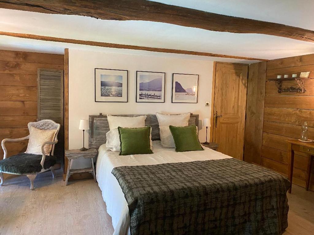 La Perle de la Lauzière, chambres d hôtes - Double Room With Garden View