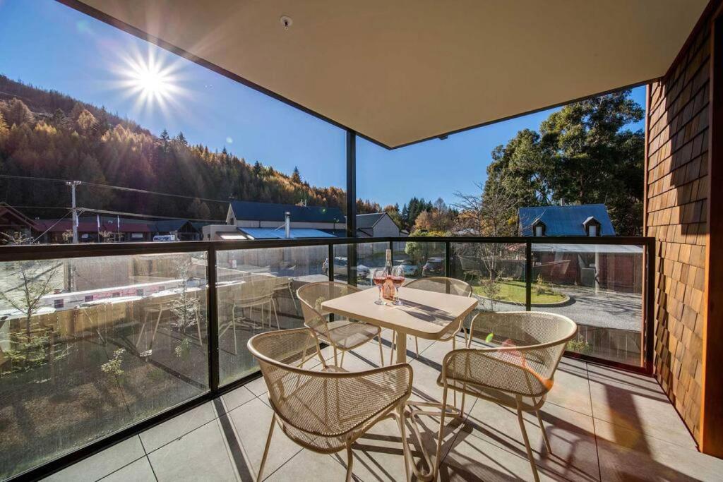 Zealandia Alpine Apartment, Queenstown (updated prices 2024)