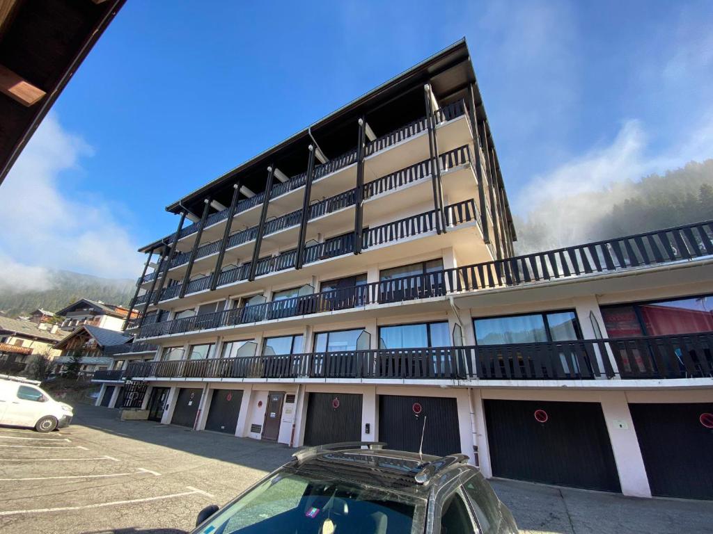 Budova, v ktorej sa apartmán nachádza