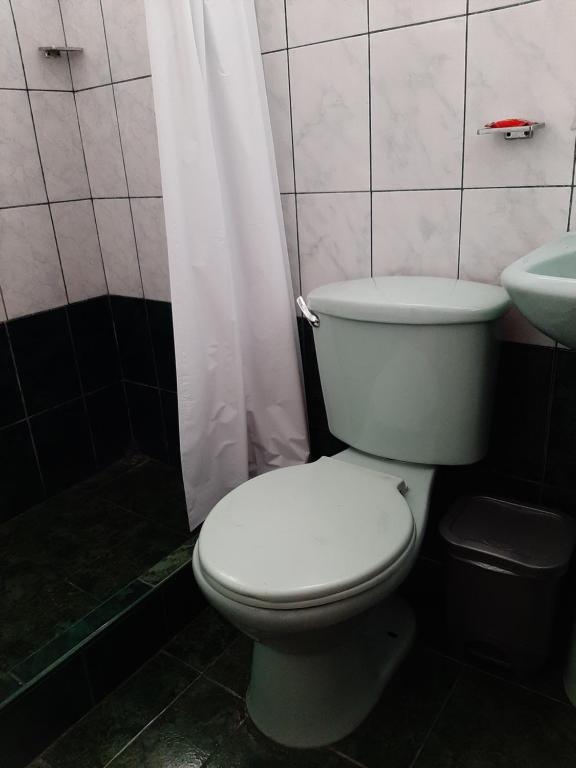 Koupelna v ubytování Hostal Don Cristobal