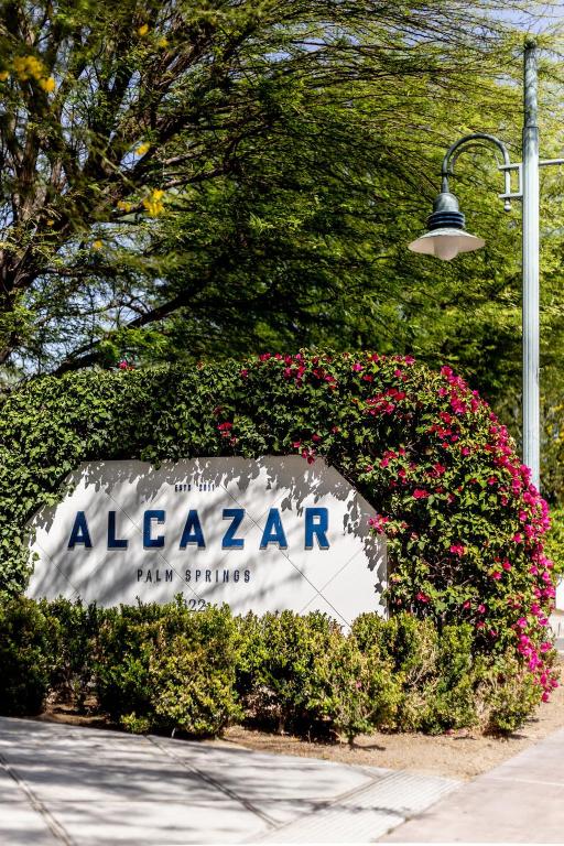 Fotografie z fotogalerie ubytování Alcazar Palm Springs v destinaci Palm Springs