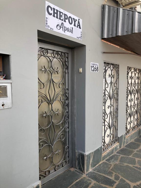 Chepoya Apart - 