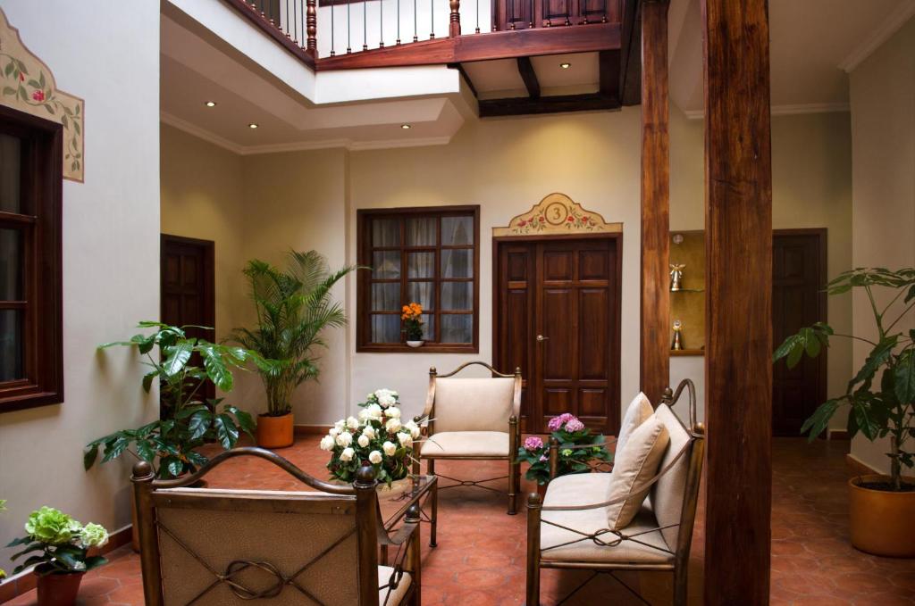 Posezení v ubytování Santa Lucia House - Forum