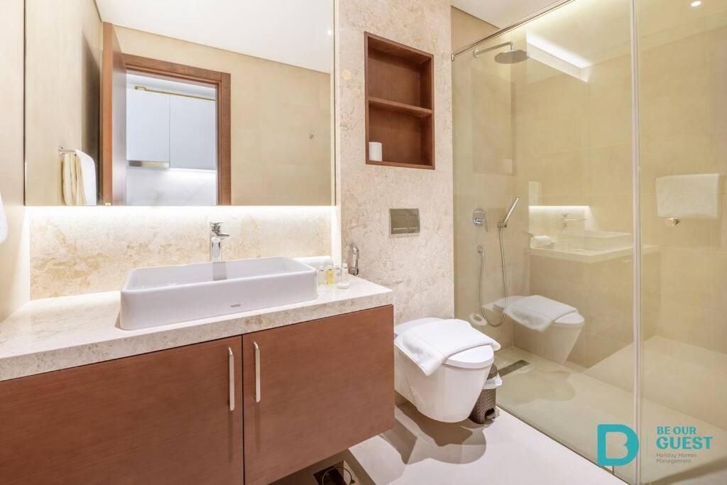 Koupelna v ubytování Exclusive Luxury Studio in Amara Residences JVC