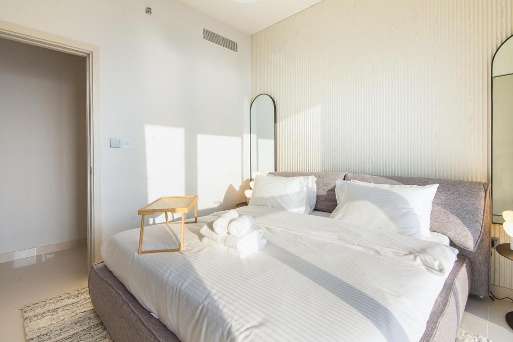 Fotografie z fotogalerie ubytování Luxury 3BR & Maids room - Full Sea View - AIN Dubai View - Palm View v Dubaji