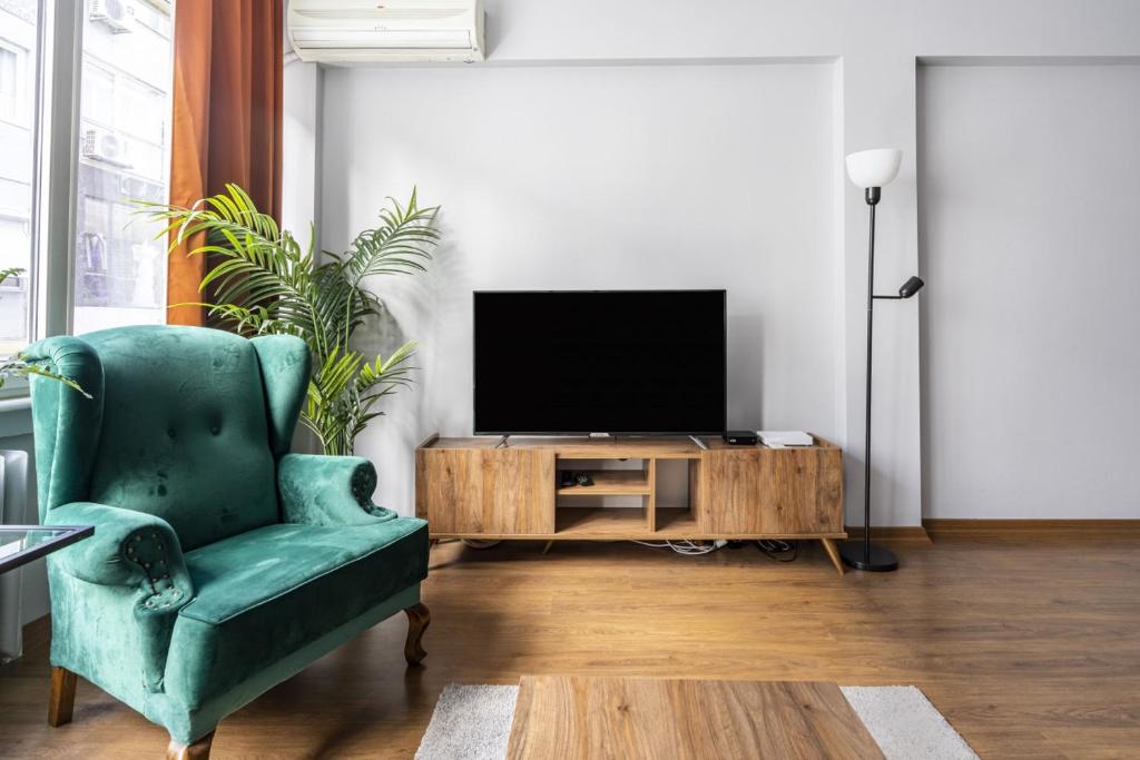 Exceptional Flat with Balcony in Sisli