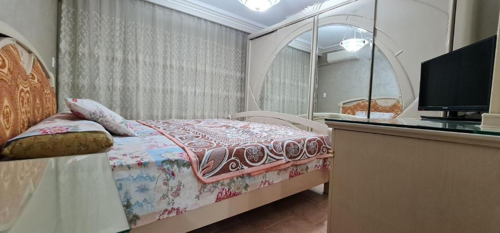 Postel nebo postele na pokoji v ubytování Comfy 2-Bedrooms Apartment in Cairo 44-2