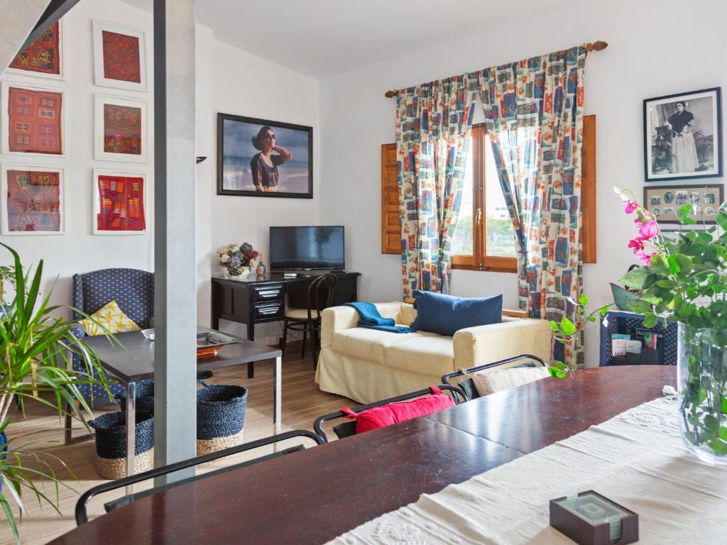 Posezení v ubytování Belvilla by OYO Apartamento Loft Sorrapa