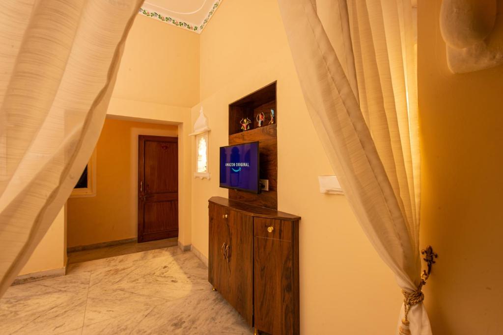 TV a/nebo společenská místnost v ubytování Hostel Mantra