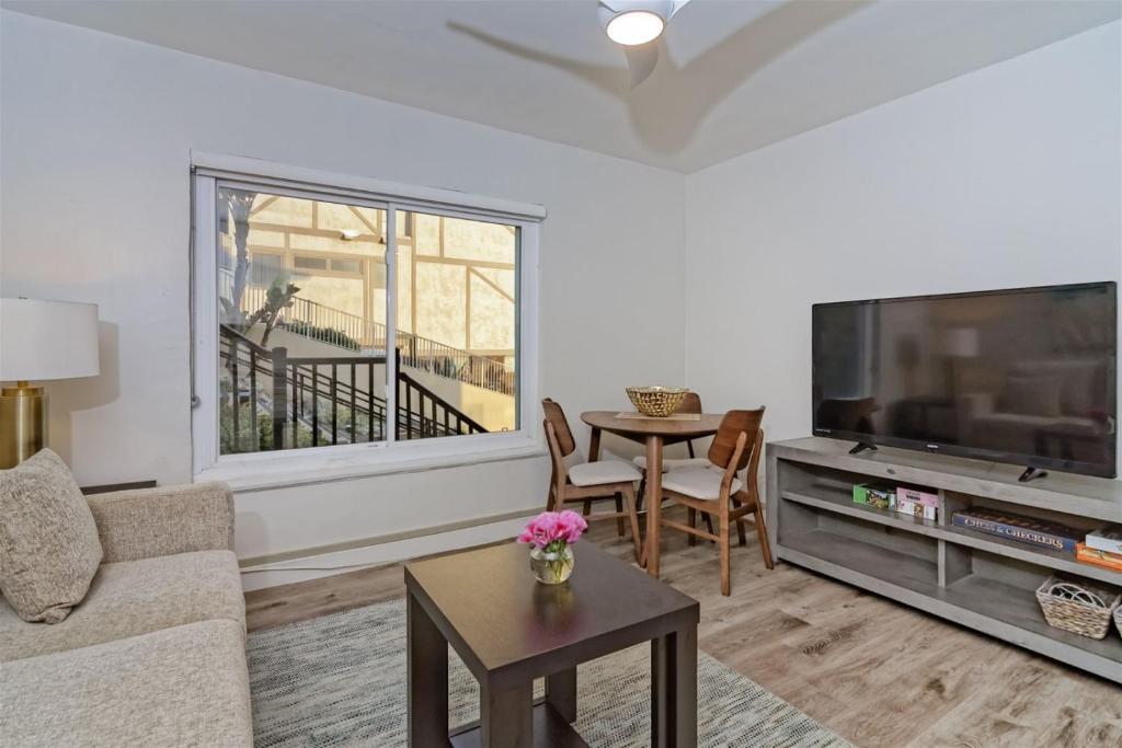 Ocean Villas Beach Front - Double