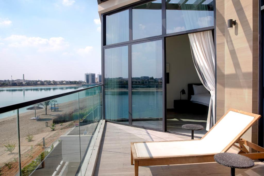 Rõdu või terrass majutusasutuses Beach Villas by Olala Homes