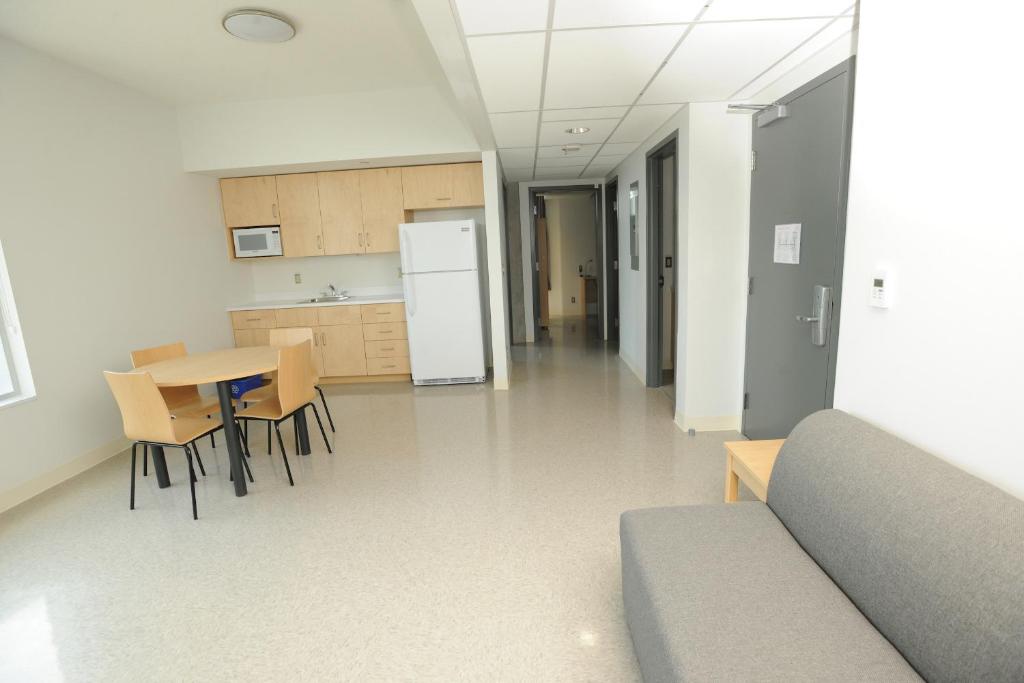 Kuchyň nebo kuchyňský kout v ubytování Dalhousie University