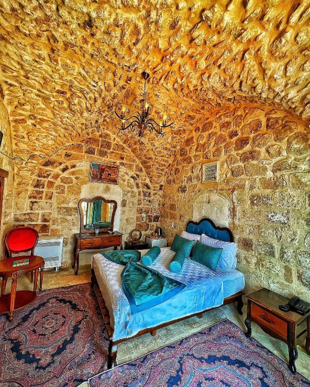 Fairouz Konak Otel - Habitación King Con Vistas A La Montaña