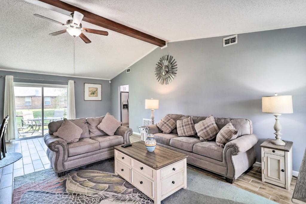 Holiday home Jacksonville Home with Spacious Yard and Grill!, USA