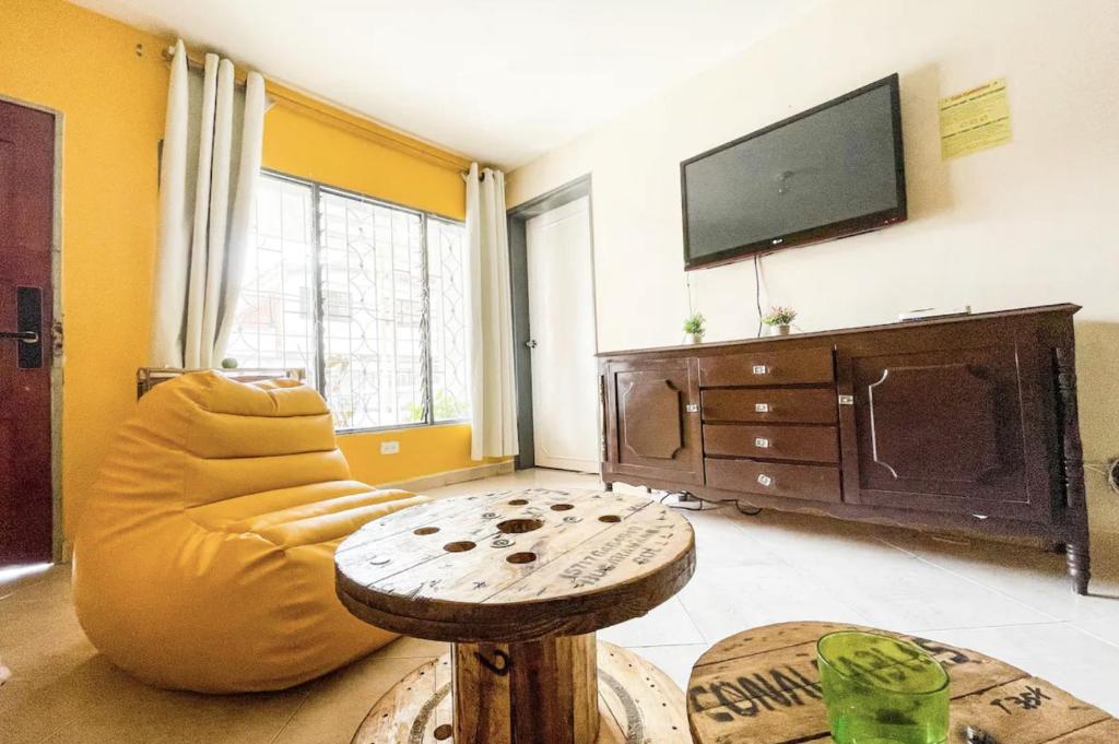 TV a/nebo společenská místnost v ubytování Casa Clandestina Guest House