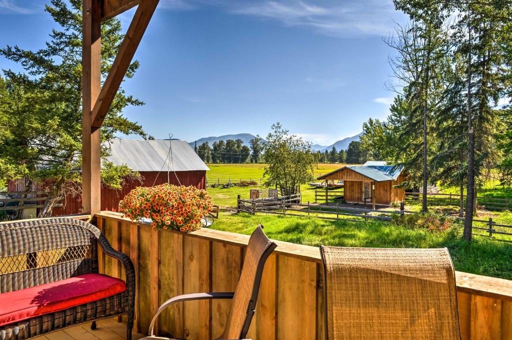 Zahrada ubytování Columbia Falls Vacation Rental 10 Mi to Whitefish