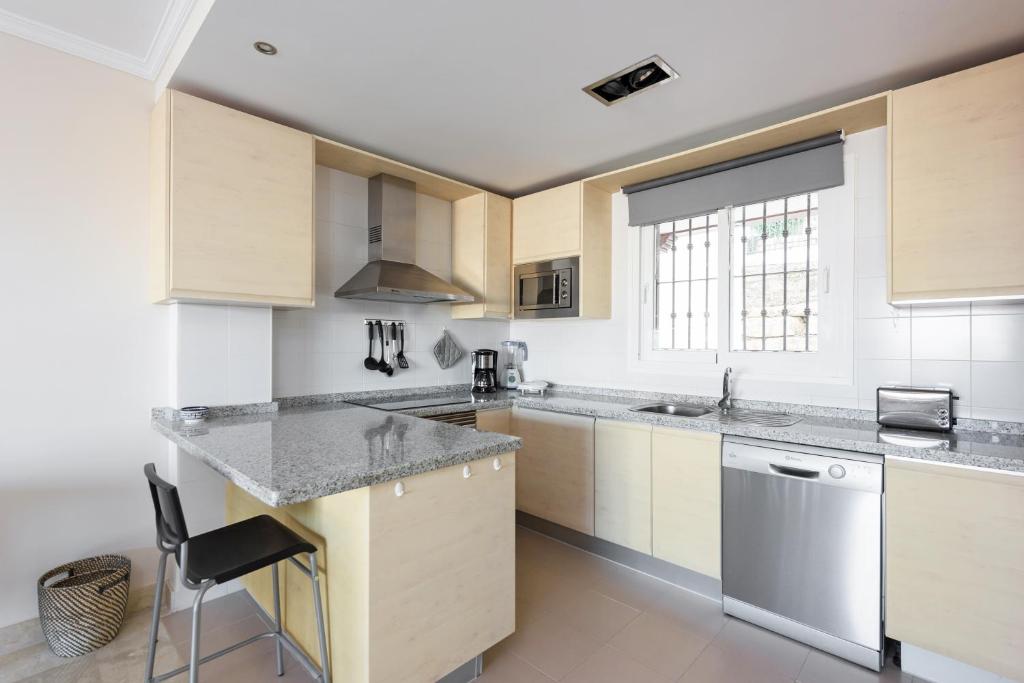 Zdjęcie z galerii obiektu Stay U-nique Apartments Orbaneja w mieście Mijas