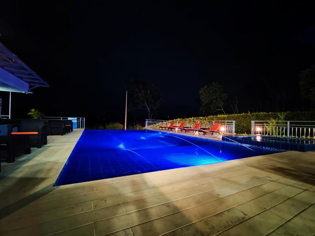 Bazén v ubytování CasaMIA Hotel Boutique - Villeta nebo v jeho okolí