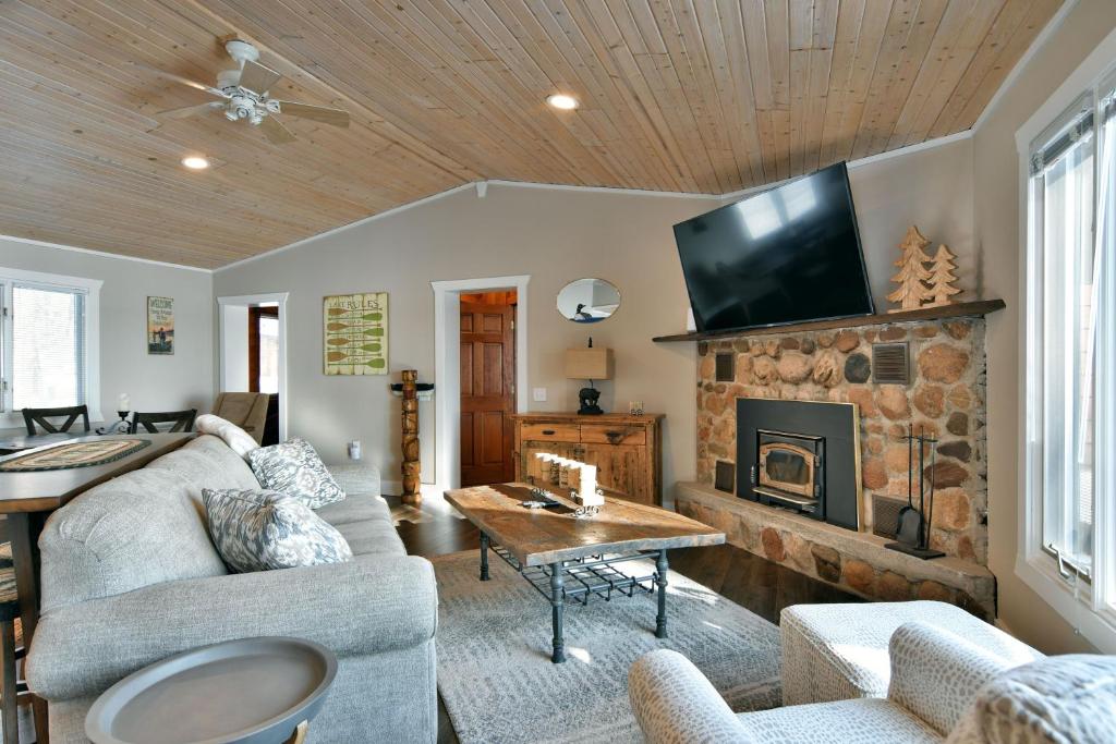 Spruce Haven home - Housity