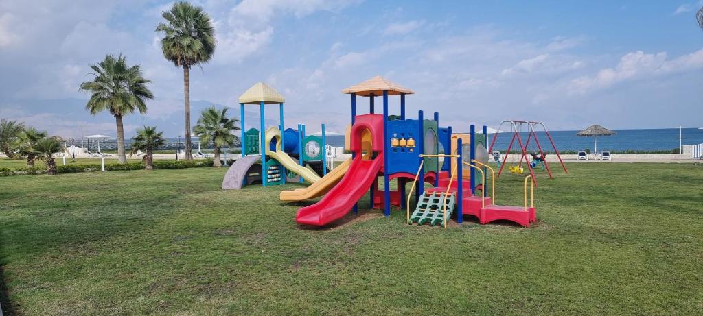 Herní místnost nebo prostor pro děti v ubytování Holiday Beach Resort