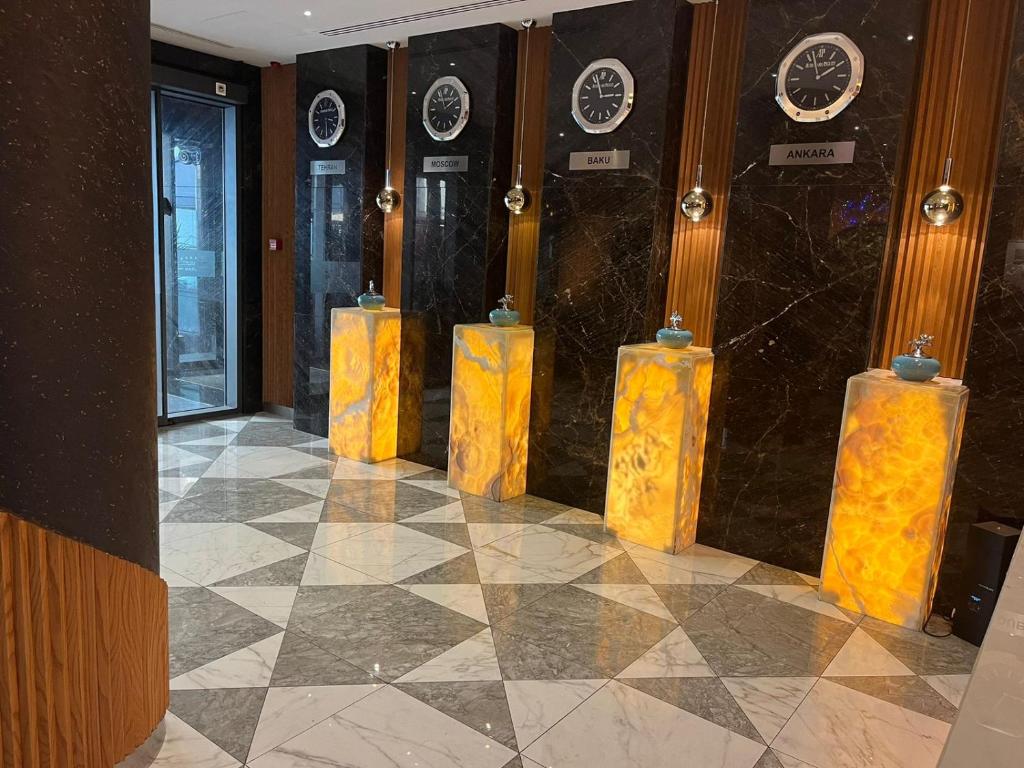 لابی و فضای عمومی Theatrum Hotel Baku - تصویر ۵