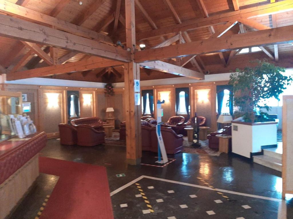 Posezení v ubytování loft panorama Tre cime Dobbiaco Cortina