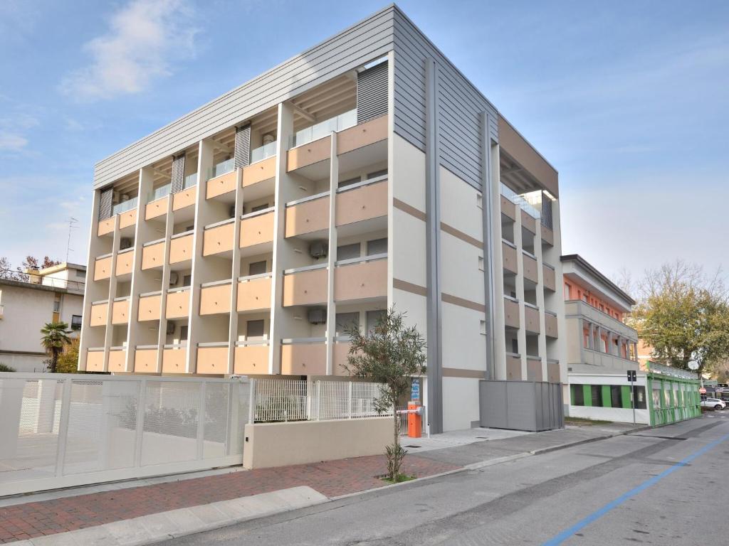 The building in which the holiday home is located
