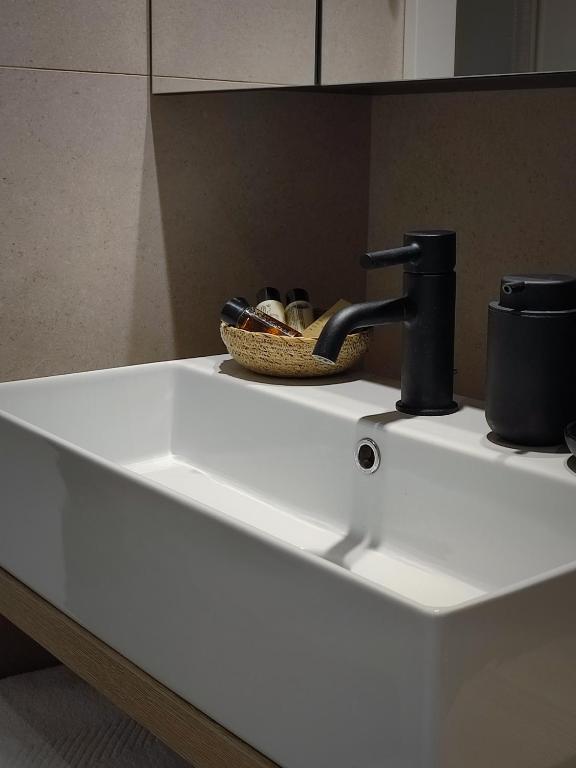 ST. CLARA OLD TOWN - 9