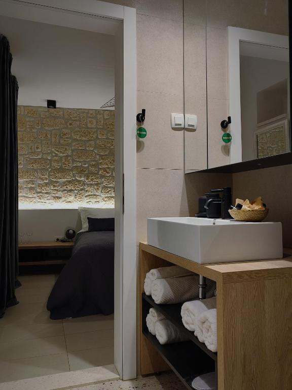 ST. CLARA OLD TOWN - 11