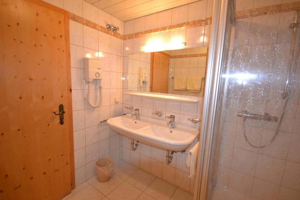 Koupelna v ubytování Appartementhaus Jägerheim