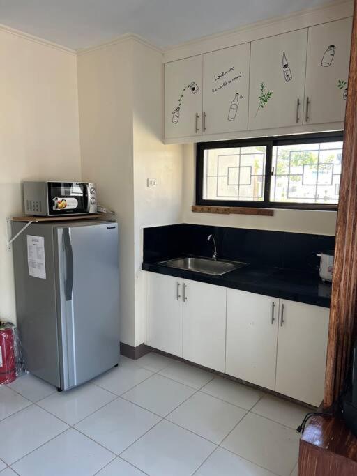 3-Bedroom Home with privilege on Village Pool - Villa Met Drie Slaapkamers