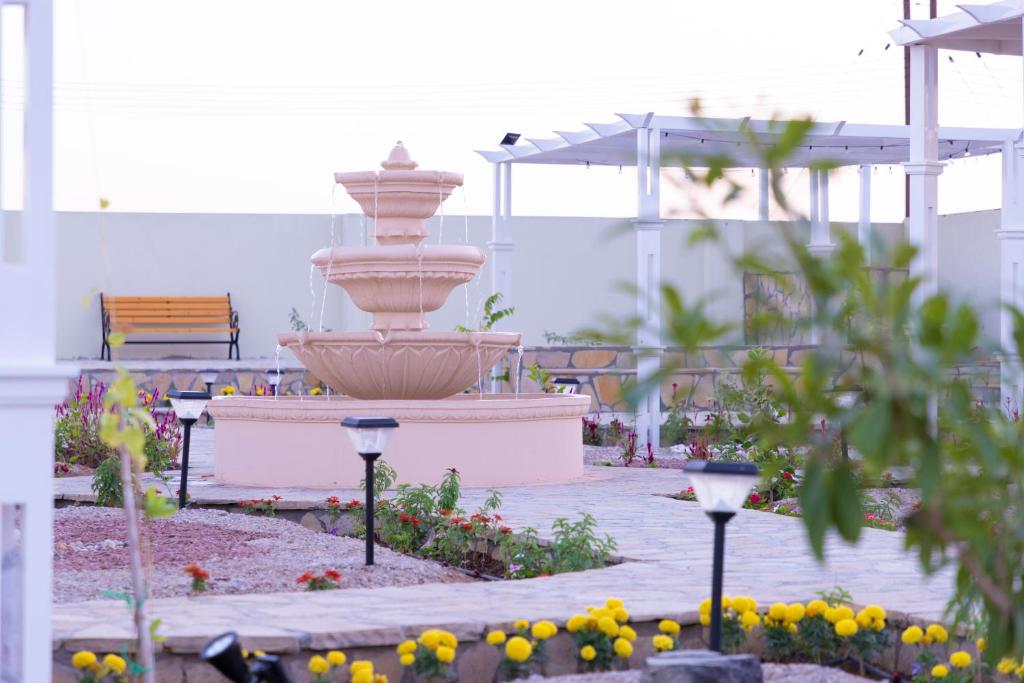 Fotografie z fotogalerie ubytování AL shoroq Green Resort v destinaci Ghubrat Ţanūf