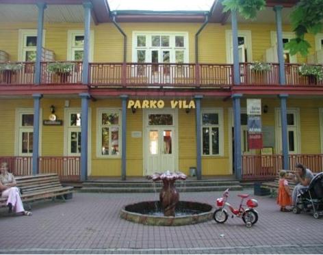 Tetamu yang menginap di Parko Vila
