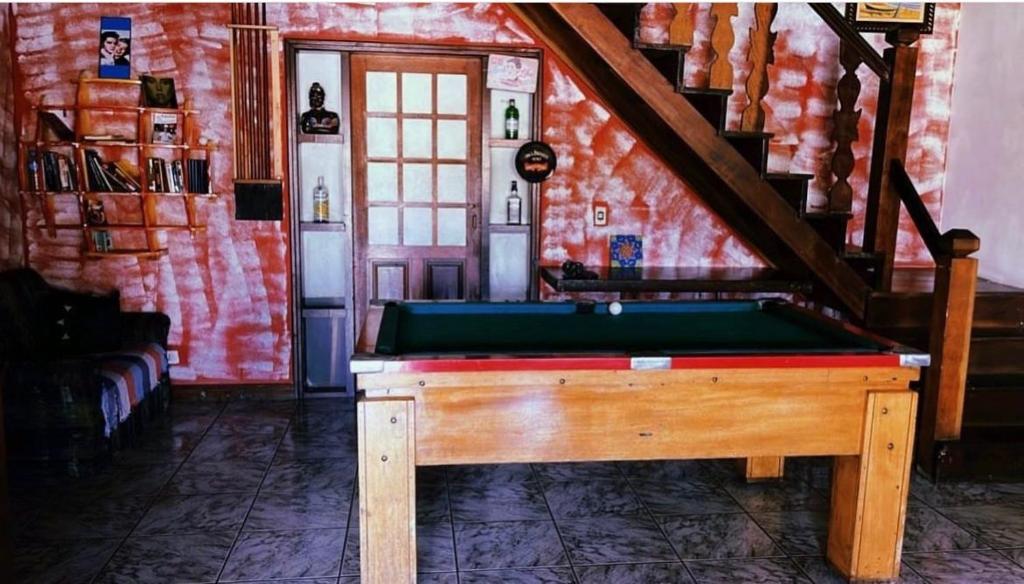 Biliár nebo kulečník v ubytování Vibe Hostel Paraty