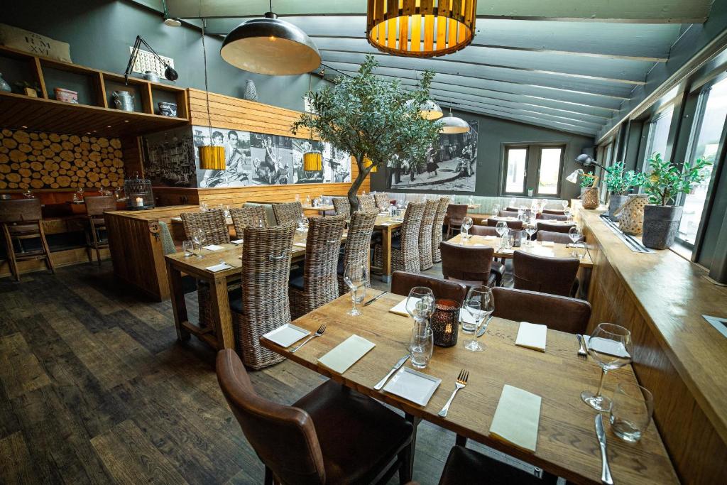 Restaurace v ubytování Fjelltun Lodge