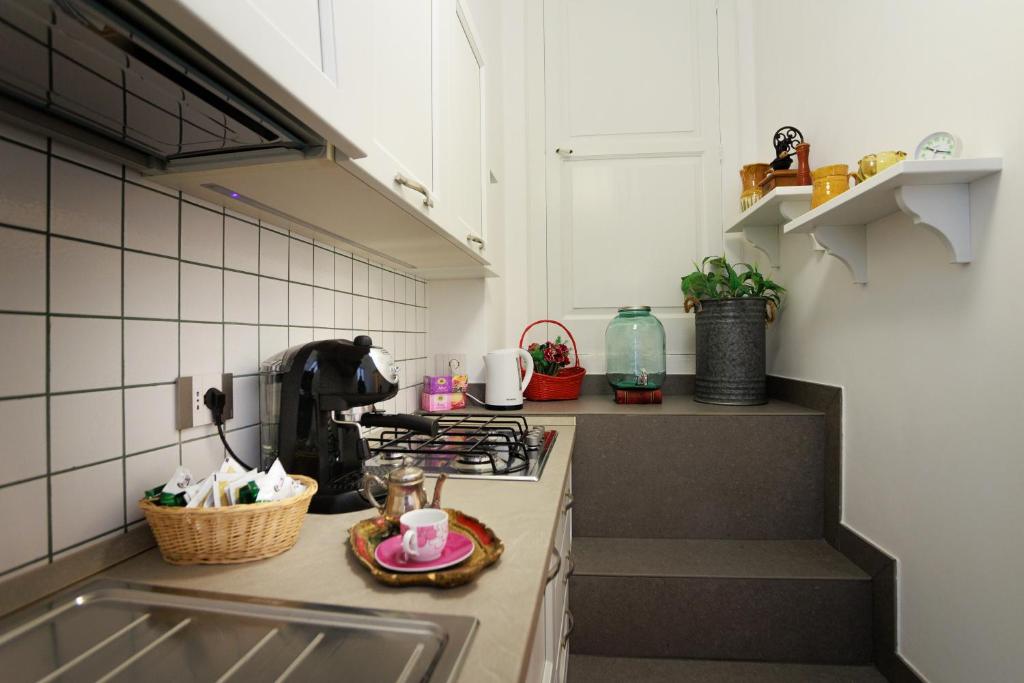 A kitchen or kitchenette at B&B CORSO VITTORIO