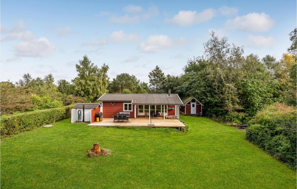 Zahrada ubytování 3 Bedroom Amazing Home In Nykøbing Sj