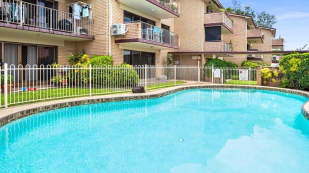 Bazén v ubytování SeascapeatAlexBeach Budget Accomodation nebo v jeho okolí