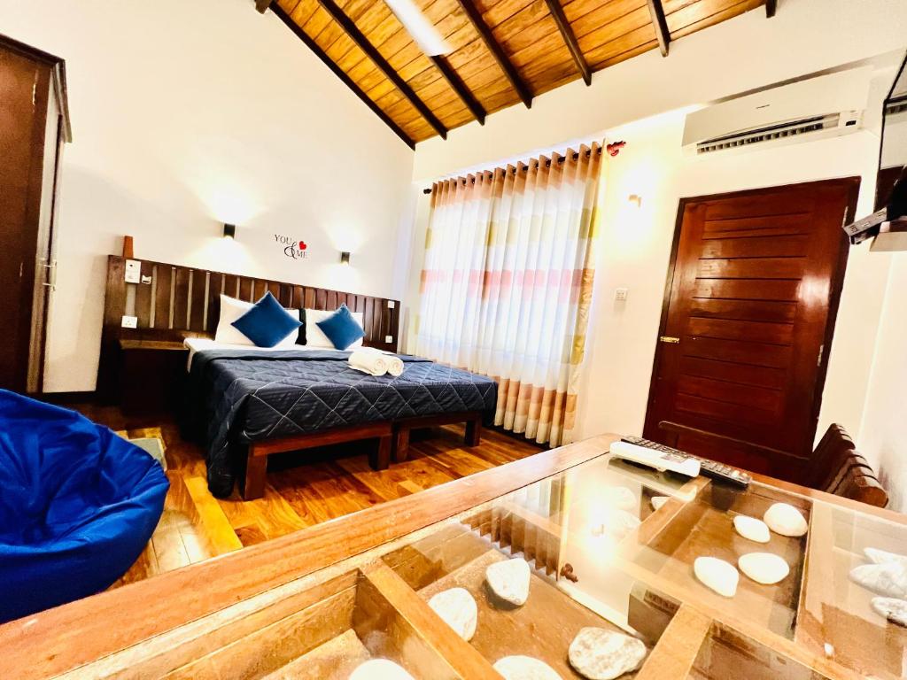 Postel nebo postele na pokoji v ubytování Cozy Sea view Inn