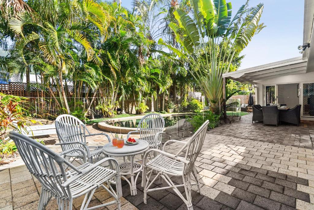 Sandpipers Beach House, Palm Cove Updated 2024 Prices