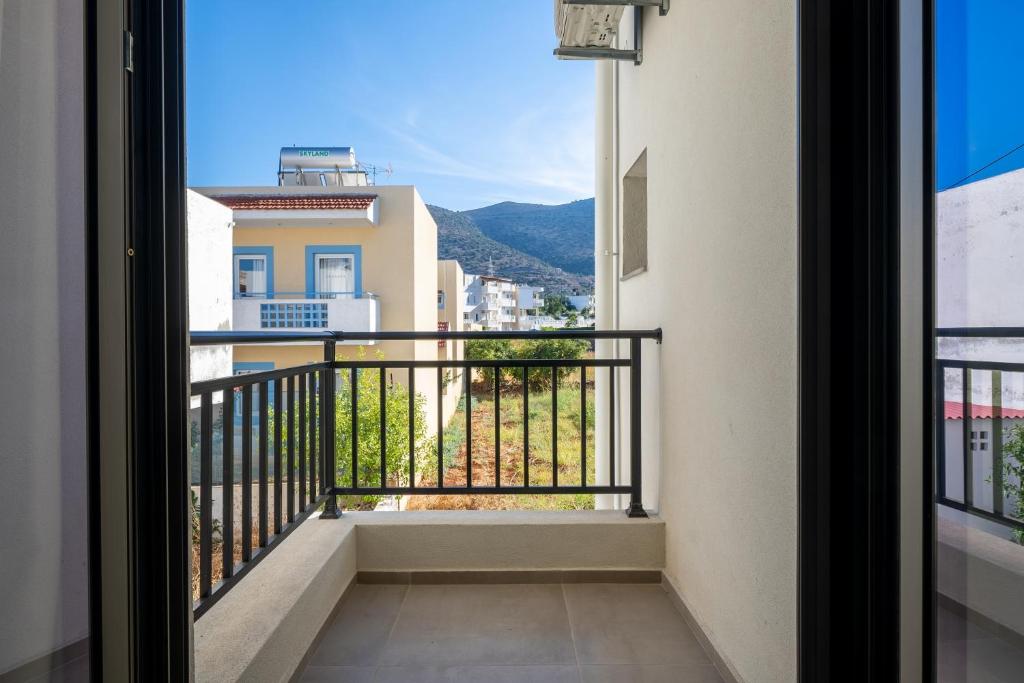 Nespecifikovaný výhled na hory nebo výhled na hory při pohledu z apartmánu