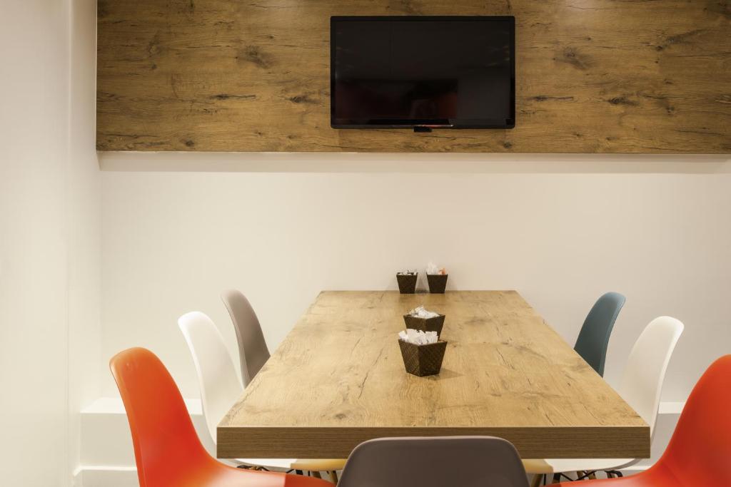 ibis Paris Père Lachaise - Resim 5