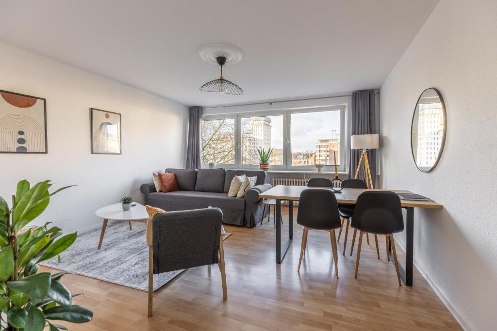 Modernes und Zentralgelegenes Apartment mit Küche, Netflix, und Balkon - Apartamento De Una Habitación
